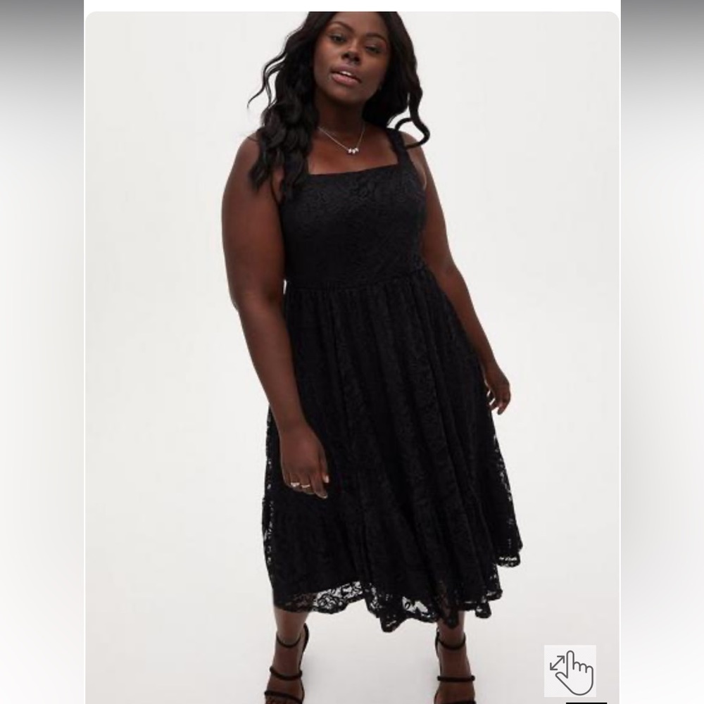 🟣 FINAL SALE 🟣 Torrid Midi Lace Square Neck Skater Dress Size 20